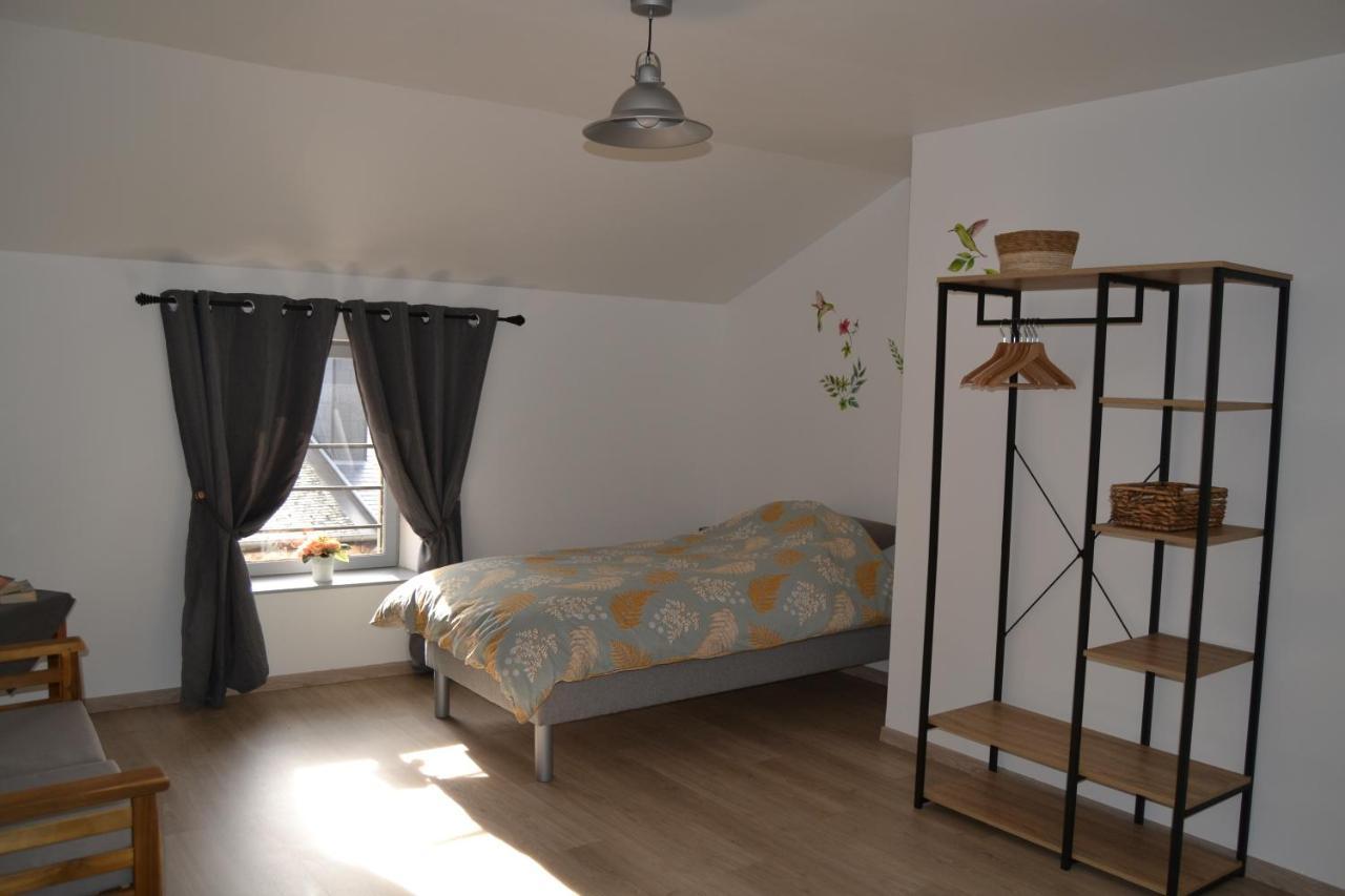 L'Escale Des Remparts Villa Rocroi Екстериор снимка