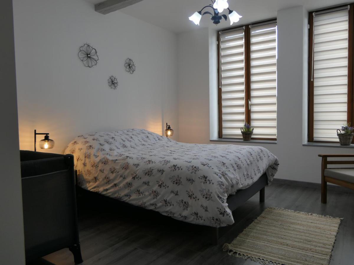 L'Escale Des Remparts Villa Rocroi Екстериор снимка